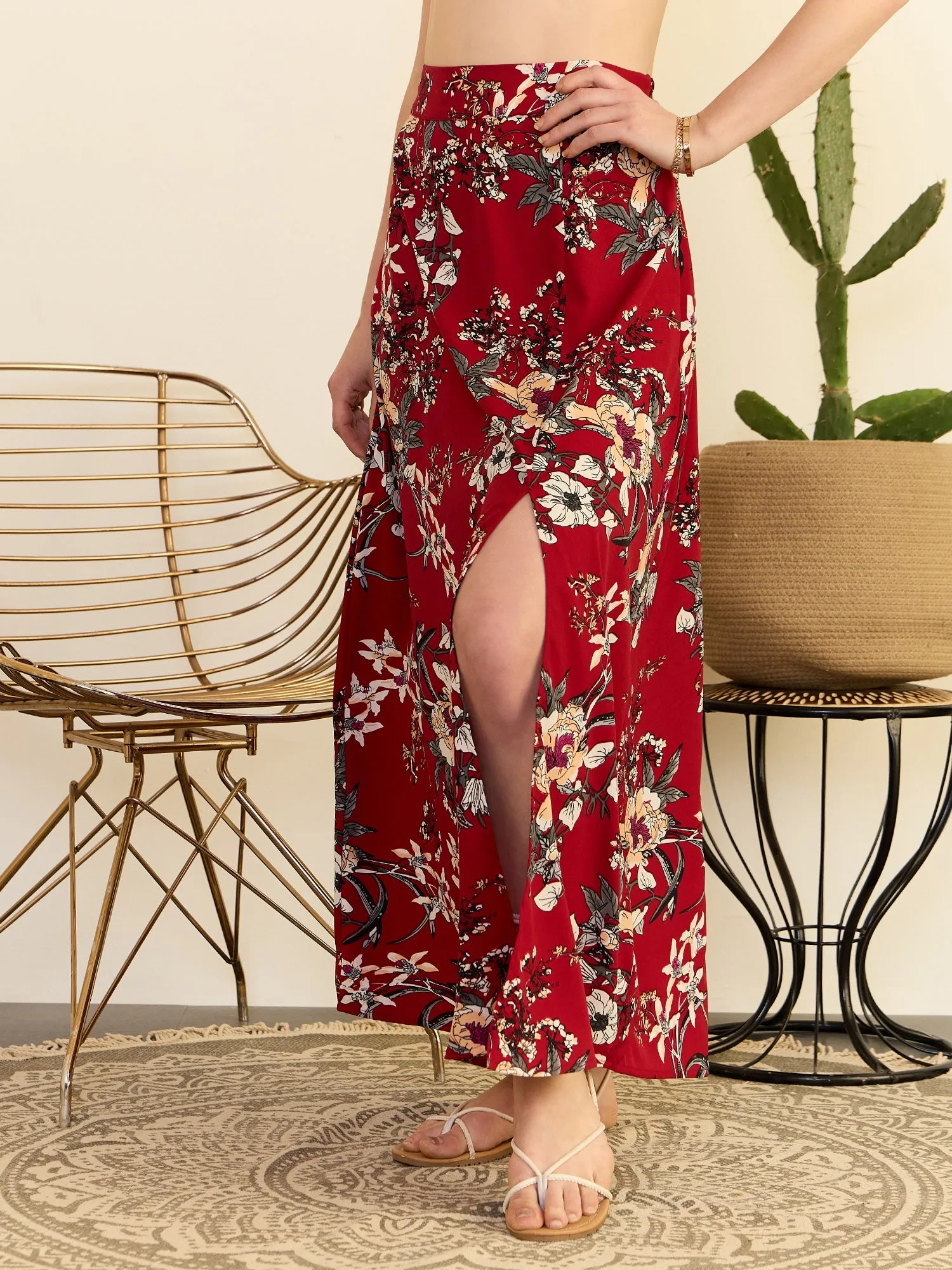 Berrylush Women Maroon & White Floral Printed High-Rise Waist Thigh-High Slit Straight Hem A-line Maxi Skirt