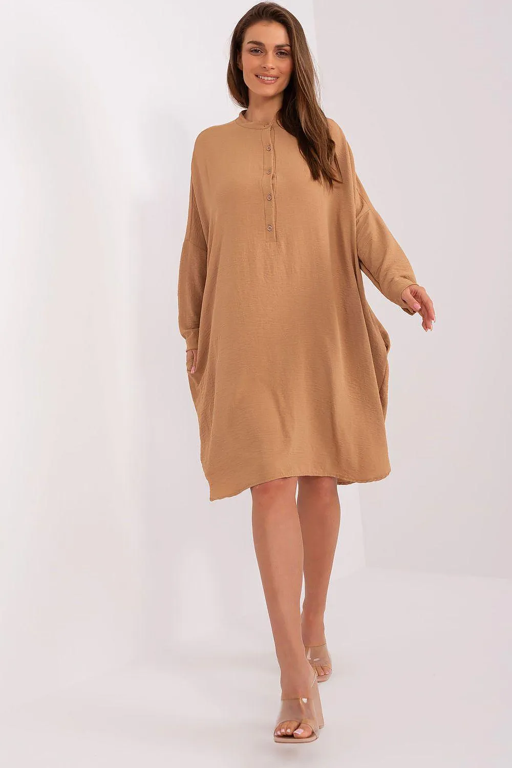 Elegant Italian Shirt Dress with Functional Pockets