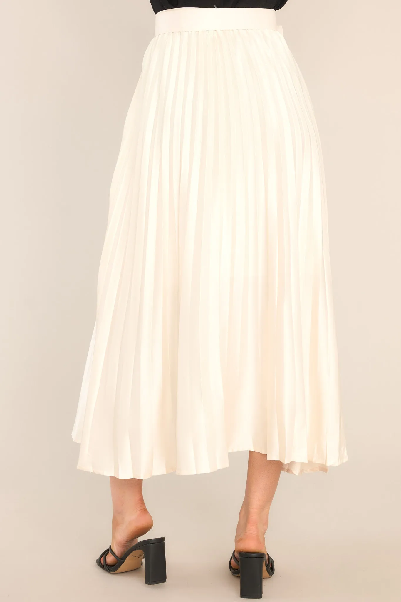 I Want Everything Ivory Pleated Maxi Skirt