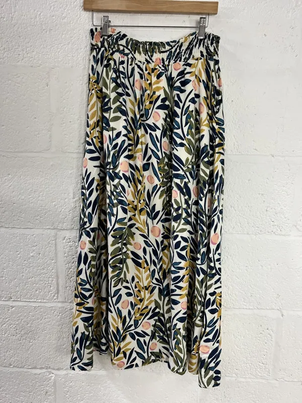 Preloved Maxi skirt floral